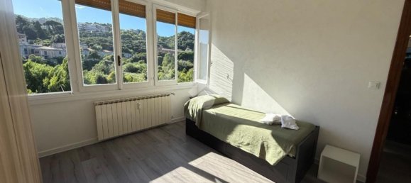 Apartamento de 4 dormitorios en Albissola Marina, Italy No. 346267 19