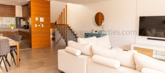 3 bedrooms Townhouse in Faro, Portugal No. 135140 6