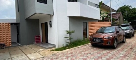 4 bedrooms House in South Tangerang, Indonesia No. 1281 5