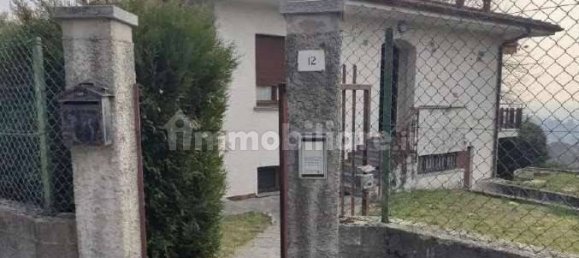 2 غرف نوم فيلا في Proserpio, Italy رقم 2871 4