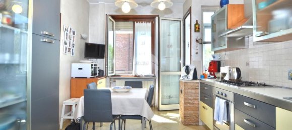 5-salle Appartement à Turin, Italy No. 268014 11