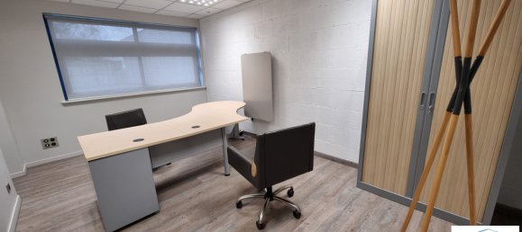 Propriété commerciale à Châteaudun, France 700m² No. 74920 7