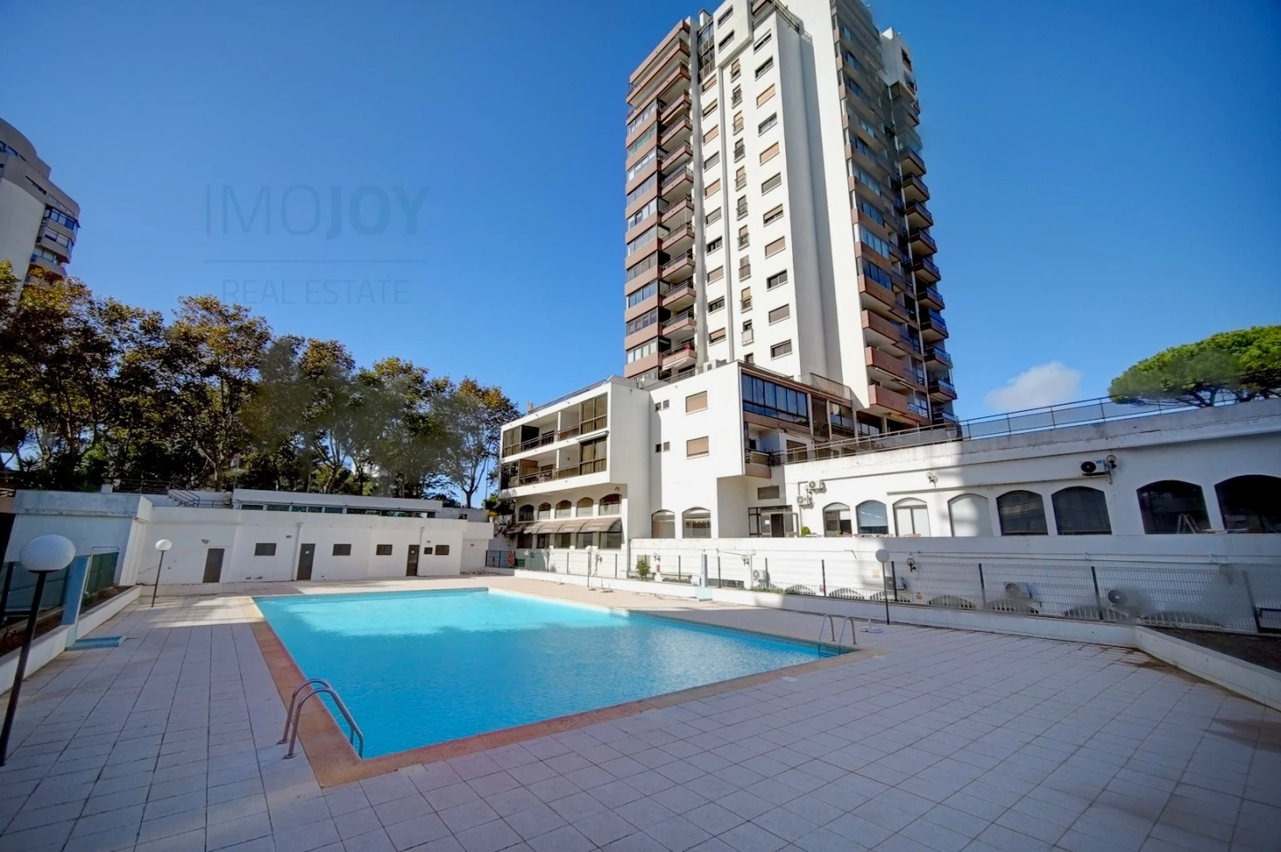 2 غرف نوم شقة في Cascais, Portugal رقم 136181