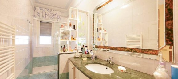 3-salle Appartement à Palo del Colle, Italy No. 36299 32