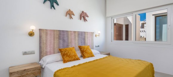 3 bedrooms House in Rojales, Spain No. 12008 12