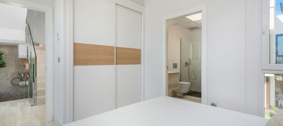 3 bedrooms House in Rojales, Spain No. 12008 16