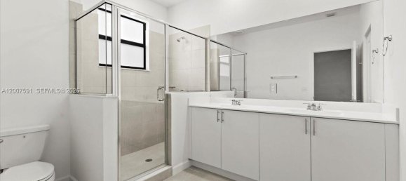3 dormitorios dúplex en venta en Miami, Miami-Dade, Florida, USA № 615230 9