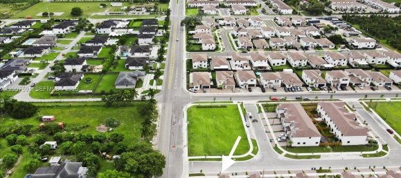 3 dormitorios dúplex en venta en Miami, Miami-Dade, Florida, USA № 615230 13