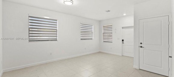 3 dormitorios dúplex en venta en Miami, Miami-Dade, Florida, USA № 615230 28