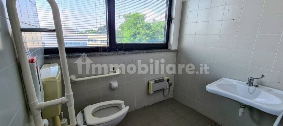 Oficina de 5 habitaciónes en Rescaldina, Italy No. 82091 7