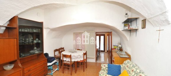2 chambres Appartement à Cuorgnè, Italy No. 175346 10