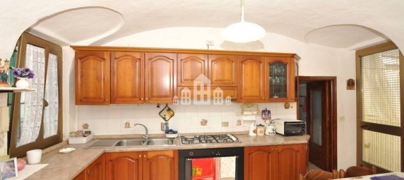 2 chambres Appartement à Cuorgnè, Italy No. 175346 3