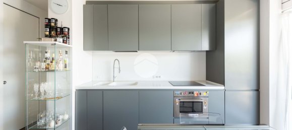 2 rooms Apartment in Rome, Italy No. 91695 7