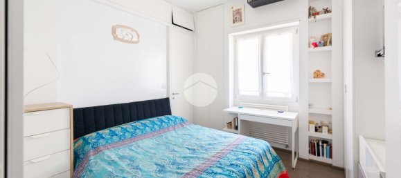 2 rooms Apartment in Rome, Italy No. 91695 10