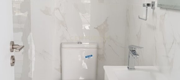 2 bedrooms Apartment in Limassol, Cyprus No. 789 12