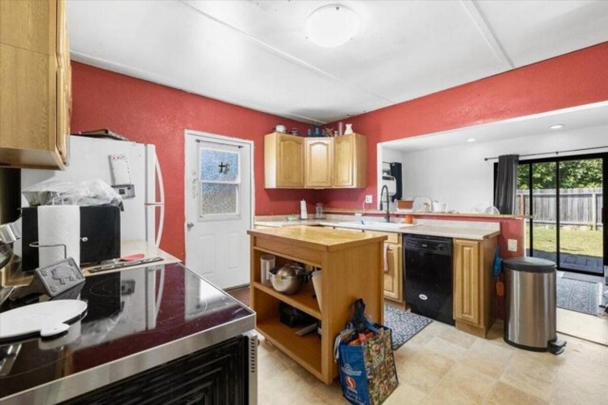 Дом с 2 спальнями в Грантс Пасс, США № 415895