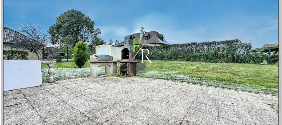 Вилла с 3 спальнями в Арзак-Арразигэ, Франция № 191882 3