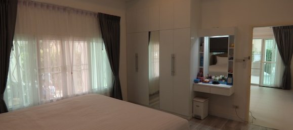 4 bedrooms Cafe / restaurant in Hua Hin, Thailand No. 6789 14