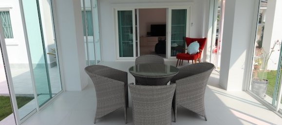 4 bedrooms Cafe / restaurant in Hua Hin, Thailand No. 6789 12