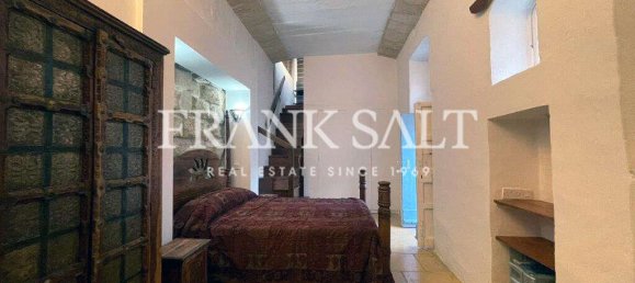 Дом с 4 спальнями в Моста, Мальта № 8502 26