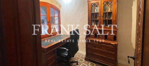 Дом с 4 спальнями в Моста, Мальта № 8502 18