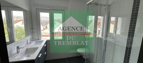 2 bedrooms Duplex in Alfortville, France No. 169724 4
