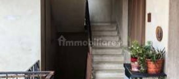 1 bedroom Apartment in Caronno Varesino, Italy No. 294975 2