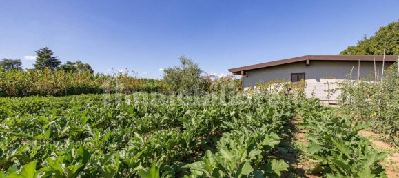 2100m² Land in Cislago, Italy No. 307853 17