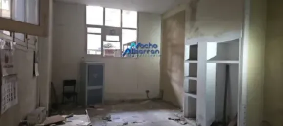 783m² Commercial property in Badajoz, Spain No. 153923 4