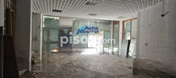 783m² Commercial property in Badajoz, Spain No. 153923 16