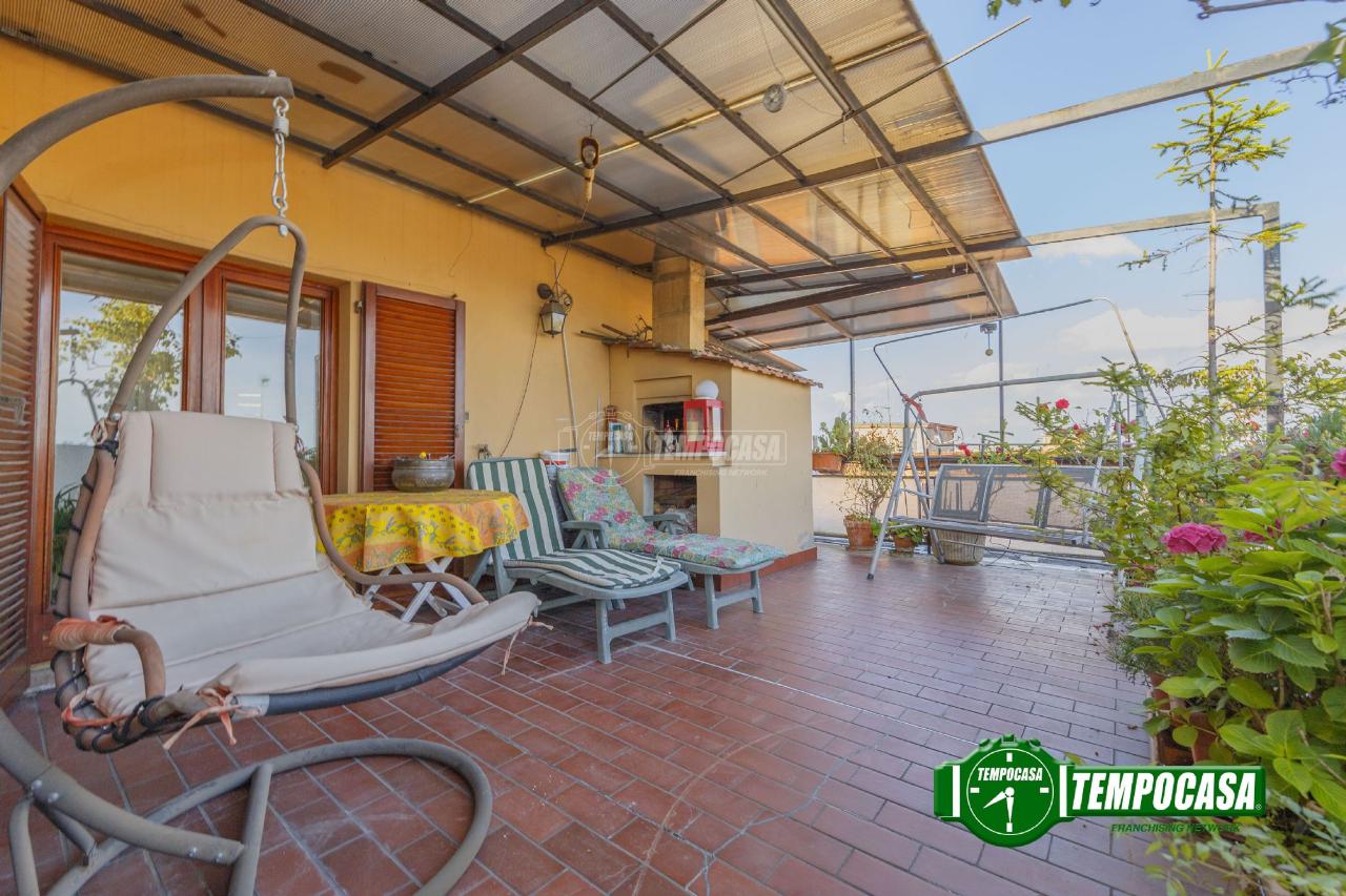 Ático de 4 habitaciónes en Piacenza, Italy No. 105890