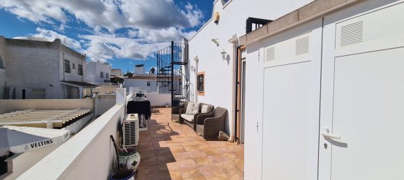 6 bedrooms House in Alicante, Spain No. 151738 10