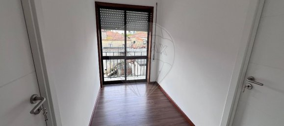 5 chambres Maison à Esgueira, Portugal No. 46936 3