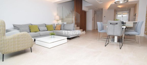 3 bedrooms Townhouse in Alameda, Spain No. 176184 4