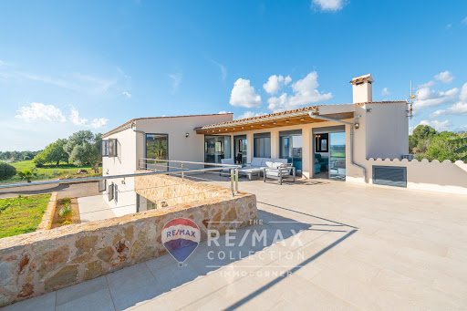 5 bedrooms House in Campos, Spain No. 193112