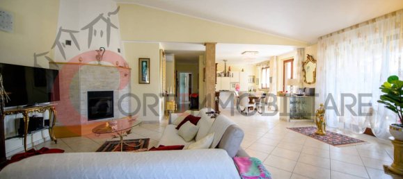 5 Schlafzimmer Villa in Follonica, Italy, Nr. 147402 2