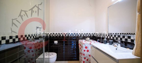 5 Schlafzimmer Villa in Follonica, Italy, Nr. 147402 18