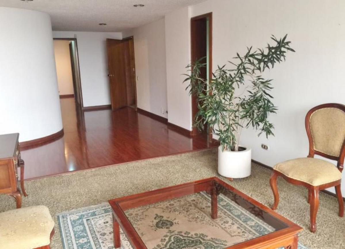 Дом с 3 спальнями в Богота, Колумбия № 14694