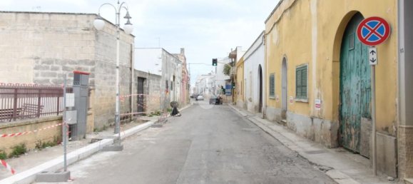 Casa de 4 divisões em Brindisi, Italy N.º 42375 24