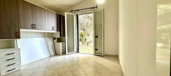 Дом с 3 комнатами в Мальоло, Италия № 350274 9