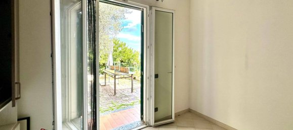 Дом с 3 комнатами в Мальоло, Италия № 350274 12