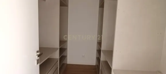 4 bedrooms Villa in Casal de Cambra, Portugal No. 141419 2