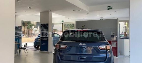 Imóvel comercial de 5 divisões em Termini Imerese, Italy N.º 48342 7