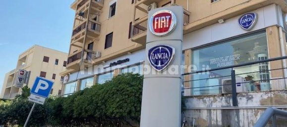 Imóvel comercial de 5 divisões em Termini Imerese, Italy N.º 48342 3