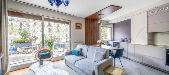 2 bedrooms Apartment in Paris, France No. 297454 2