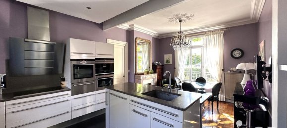 5 Schlafzimmer Haus in Pierrefonds, France, Nr. 73110 3