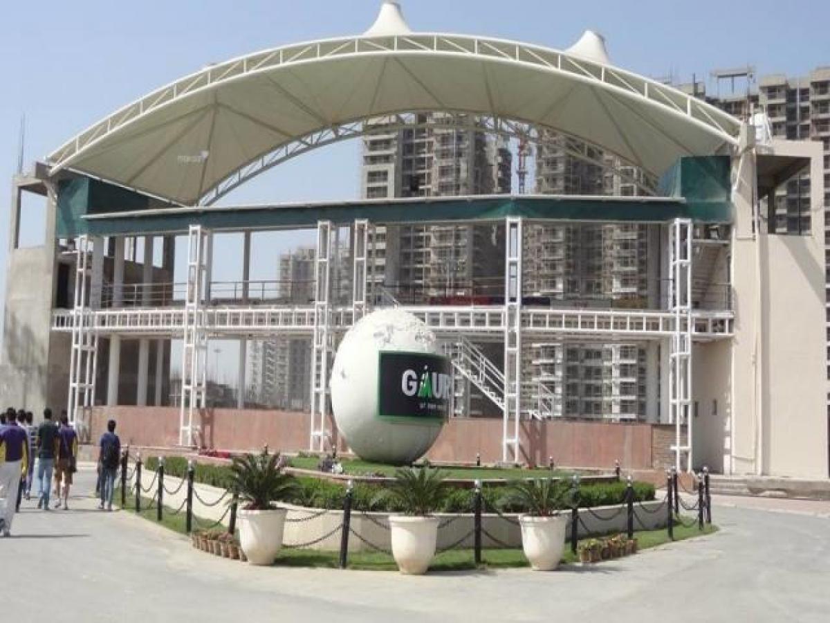 Casa T3 em Noida, India N.º 66391