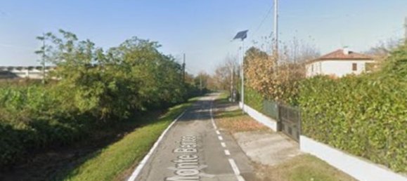 7 rooms Apartment in Campolongo Maggiore, Italy No. 61042 2