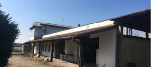 7 rooms Apartment in Campolongo Maggiore, Italy No. 61042 4