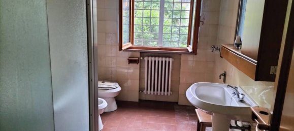 5 Schlafzimmer Villa in Reggio Emilia, Italy, Nr. 63992 4